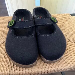 Haflinger size 41 clogs